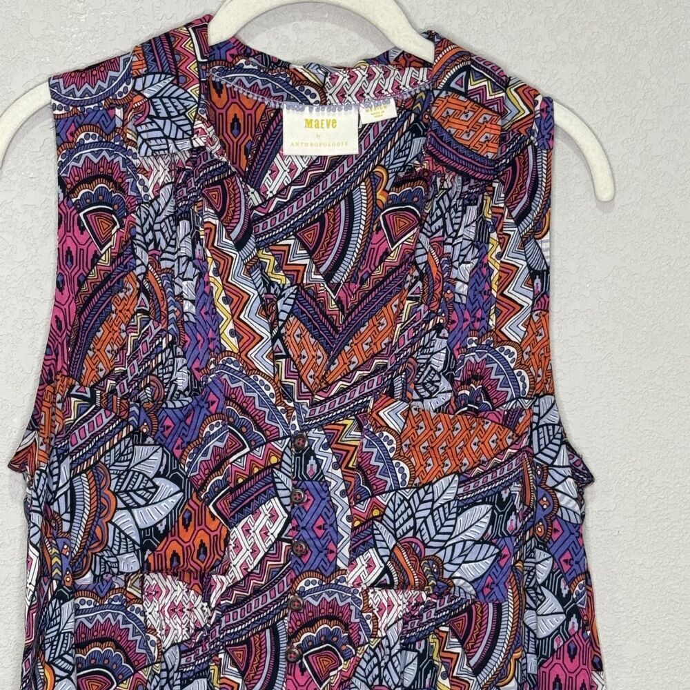Sleeveless Printed V-Neck Top - Multicolor - Picture 4 of 8